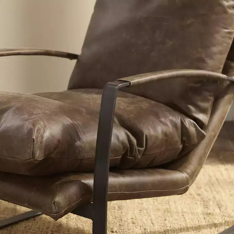 Comoda e Lussuosa Poltrona Accent in Vera Pelle
