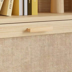 Vetrina in Rattan Marrone Chiaro con 3 ripiani, 1 cassetto e 2 ante, H 180 cm.